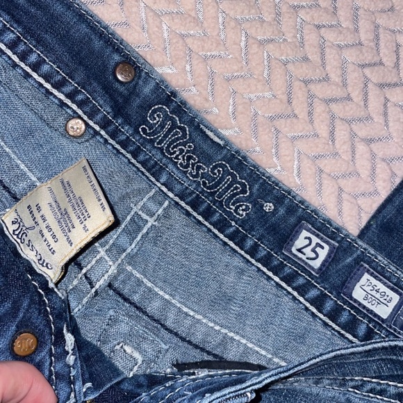 Miss Me Jeans - Picture 3 of 3